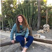 Soy Bióloga. Doy clases particulares de Matemáticas y Física y química hasta 4ºESO. Biología hasta 2 bachillerato